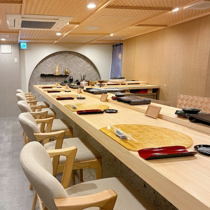 鮨し禅のカウンター